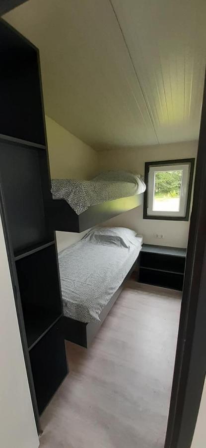 Chalet 2 Landgoedcamping Nienoord In Leek Eksteriør bilde